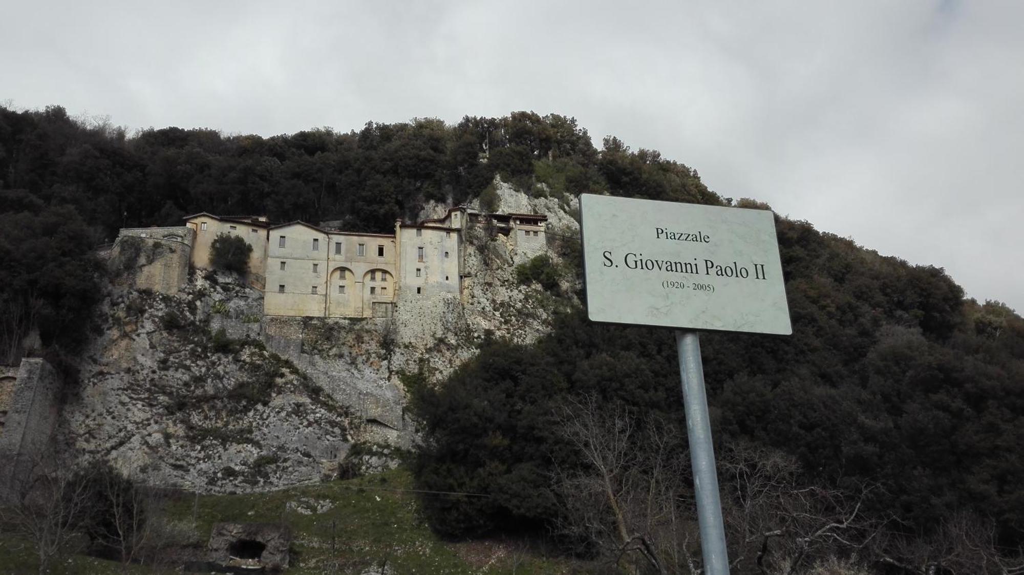 B&B Il Cantico Greccio Luaran gambar